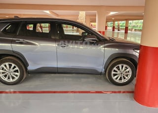 toyota cross hybride à  vendre