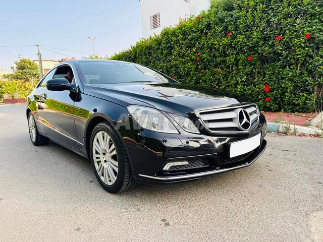 Mercedes benz E350 coupé 2009 essence A rabat