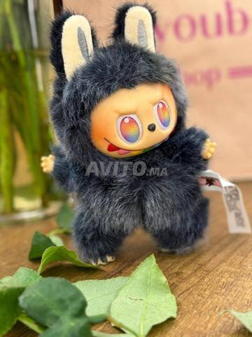 Jouet Et porte clé Labubu en couleurs LB768