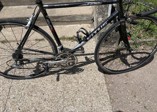 Vélo route carbone Vitus