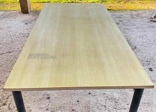 Table modulaire à piétement jumelé DISPO @^\@^\