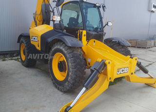JCB telescópica 18,540