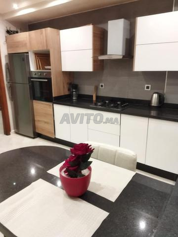 Propre appart clim wifi IPTv - image 5