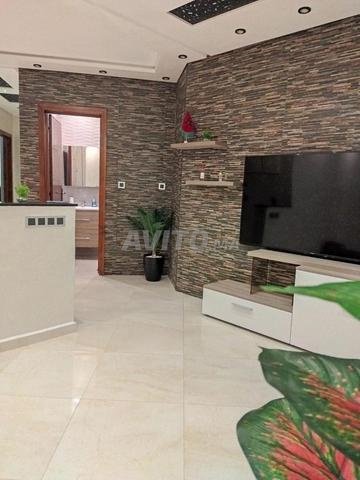 Propre appart clim wifi IPTv - image 3