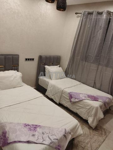 Propre appart clim wifi IPTv - image 4