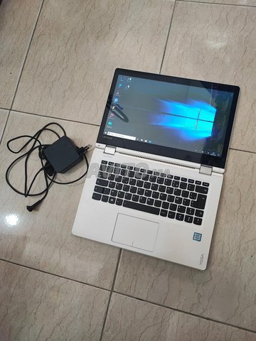 Lenovo Yoga tactile i3