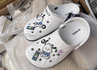 Crocs Blanches ~ Design unqiue avec autocollants