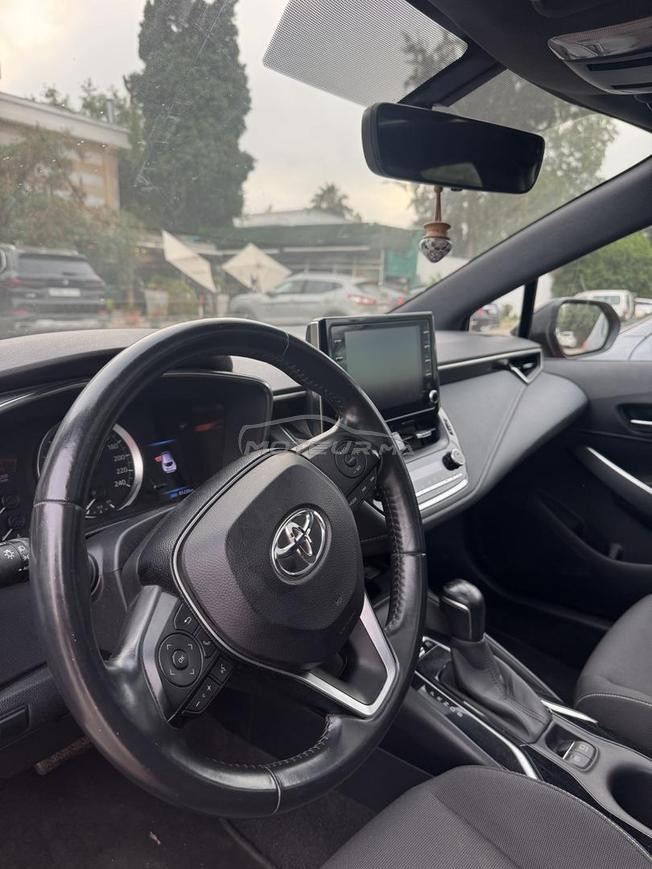 toyota corolla s hybrid 