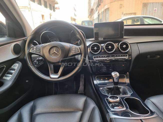Mercedes-benz c220  1er main