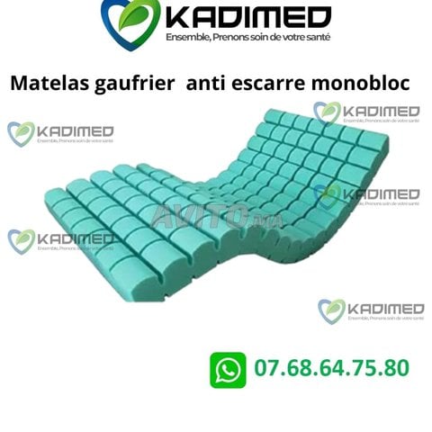 Matelas gaufrier anti escarre housse imperméable 
