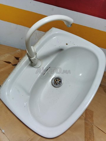vasque(lavabo) Roca avec mitigeur 