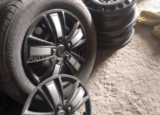 pièce à vendre .... 