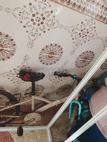 btwinn 327 mbihach khosa sbatahe dfrane - 2