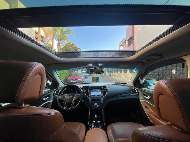 Hyundai Santa fe full options 