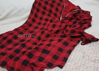 chemise presque neuve 