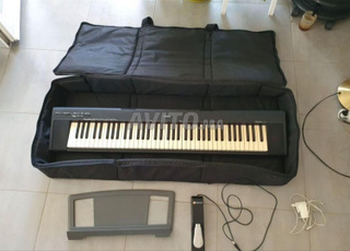 Piano Yamaha NP 30