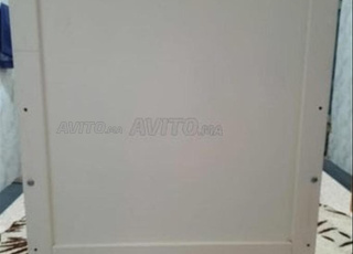 Lit pour bébé en bois