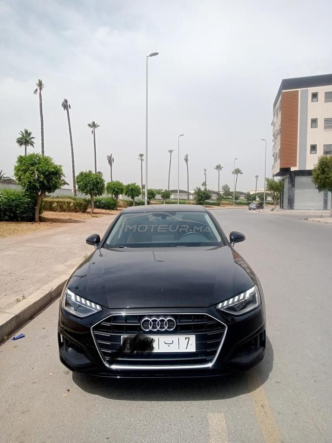 Audi A4 tronic premium