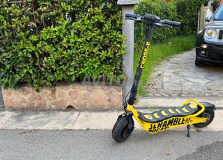 Trottinette en excellent état