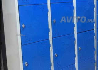 Armoire casier vestiaire monobloc 9 portes