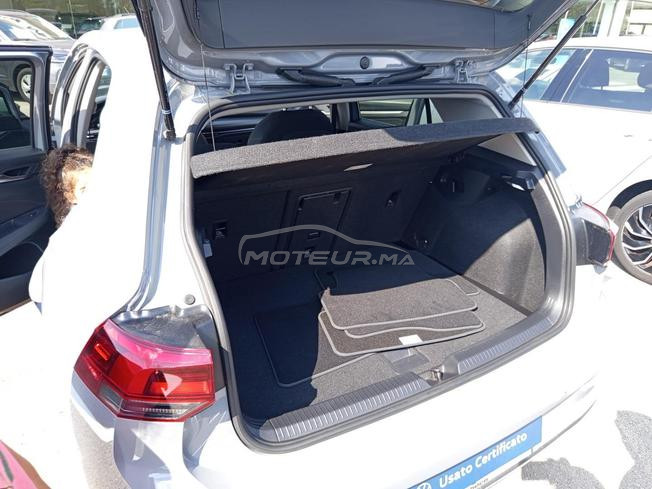   golf 8 voiture