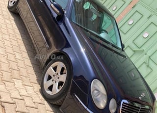Mercedes-Benz 270 Diesel Automatique 2005 à Nador