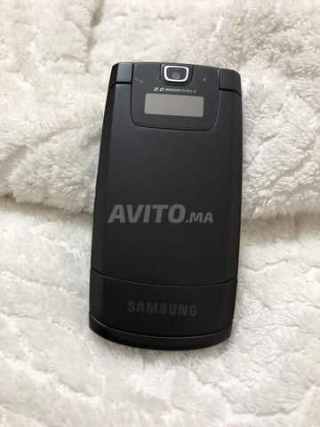  Samsung Ultra Edition D830