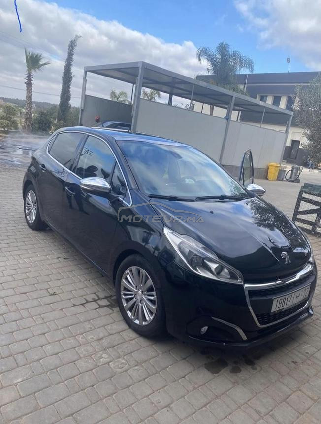 peugeot 208 toutes options avec toit 