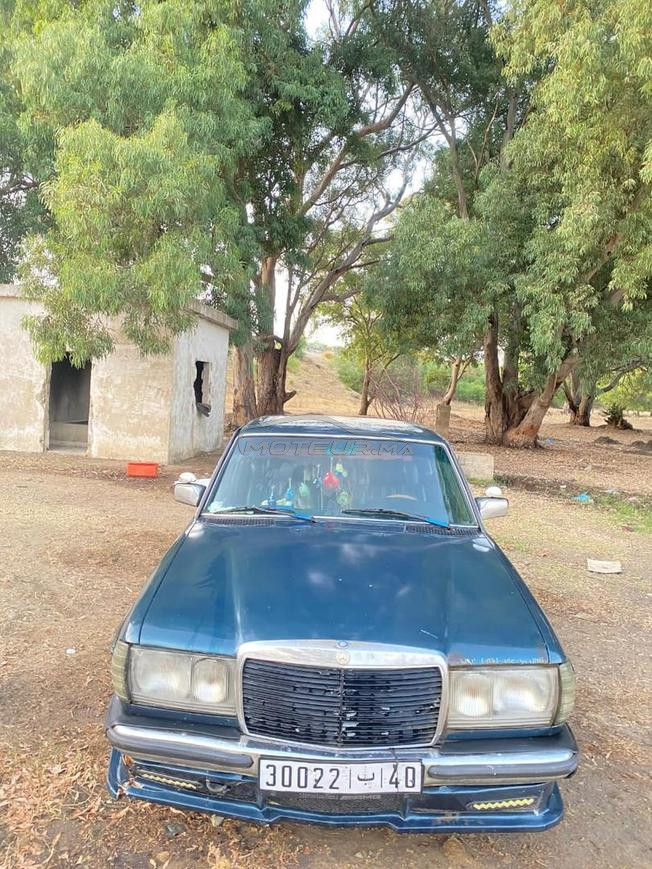 مرسيدس 240 