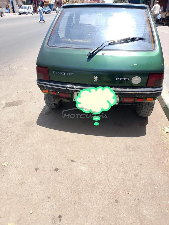 سيارة للبيع