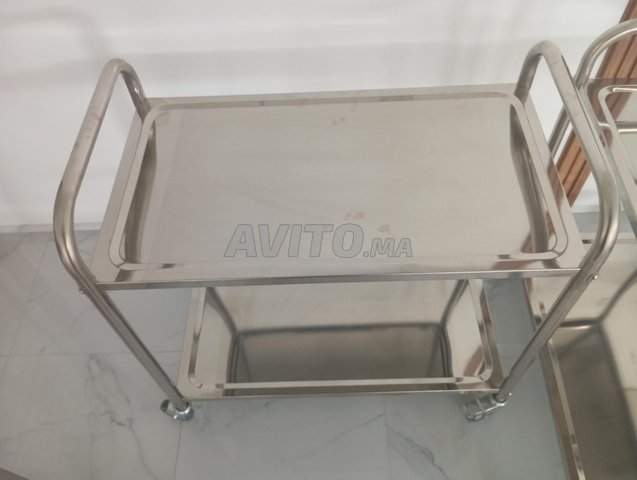 CHARIOT INOX 2 NIVEAUX SUR ROULETTES 