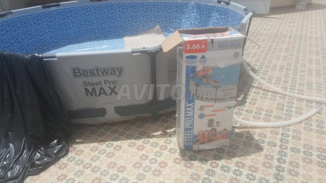 Piscine Bestway Steel Pro Max 3,66 m x 76 cm* 