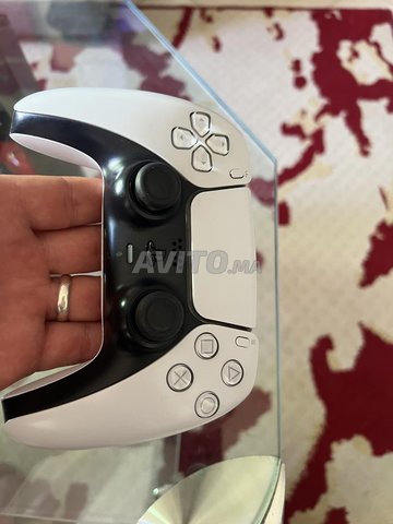 ps5 avec cd et 12 jeux 2 manete