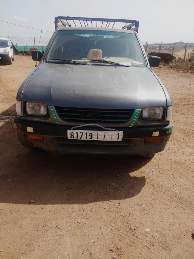Isuzu TFR Pick-up Diesel Manuelle 2002 à Temara