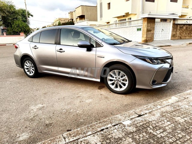 Toyota Corolla Prestige Hybride