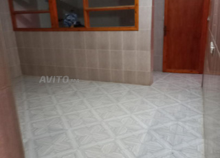 maison à vendre de trois étages 