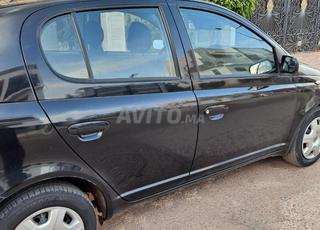 Toyota Yaris Essence Manuelle 2005 à Khouribga