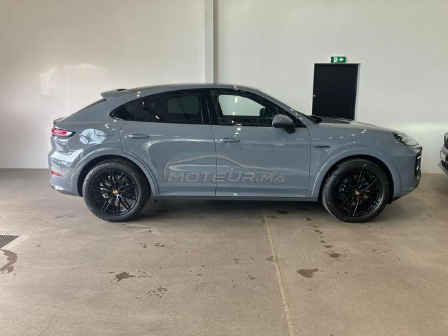 Porsche Cayenne coupe e Hybrid 25