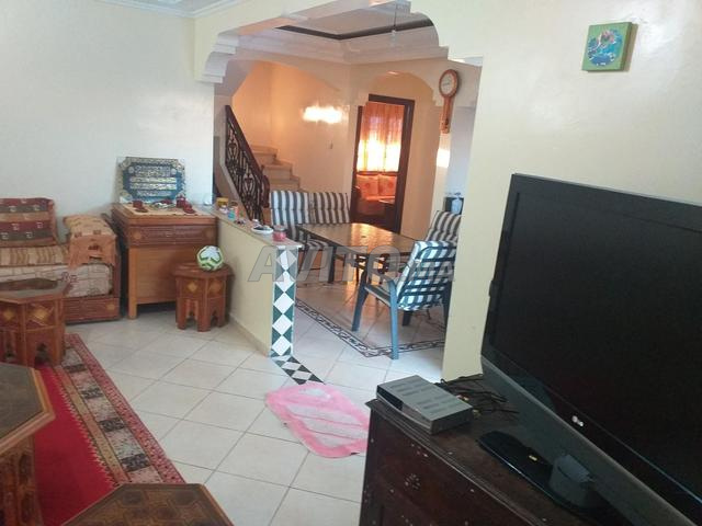 villa bien équipé au bord de la mer