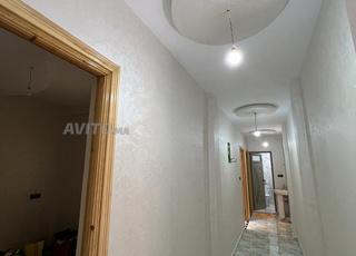 Maison avec magasin à vendre 180 m² à Béni Mellal