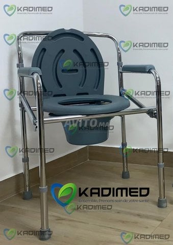 chaise toilette, garde robe 