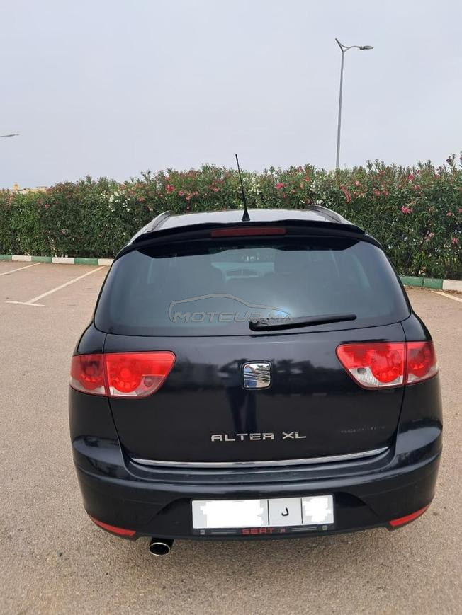 Seat Altea xl Diesel 2017 - 700 dh dariba