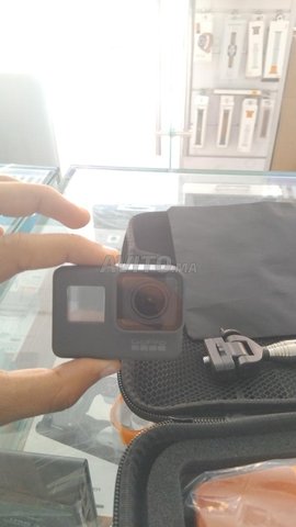 GoPro 5 mzl n9ia m3a les accessoires dyalha kamlin