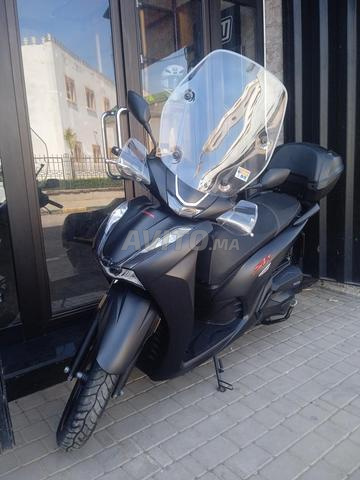 Honda sh350 2021 kilométrage 11000km