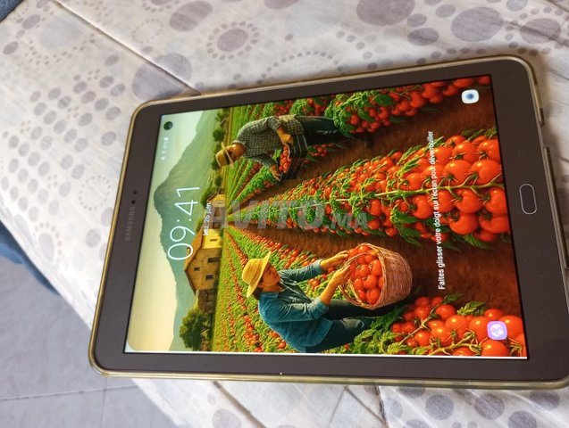 tablette Samsung T813
