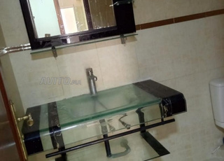 شقة فارغة للإيجار في وسط المدينة