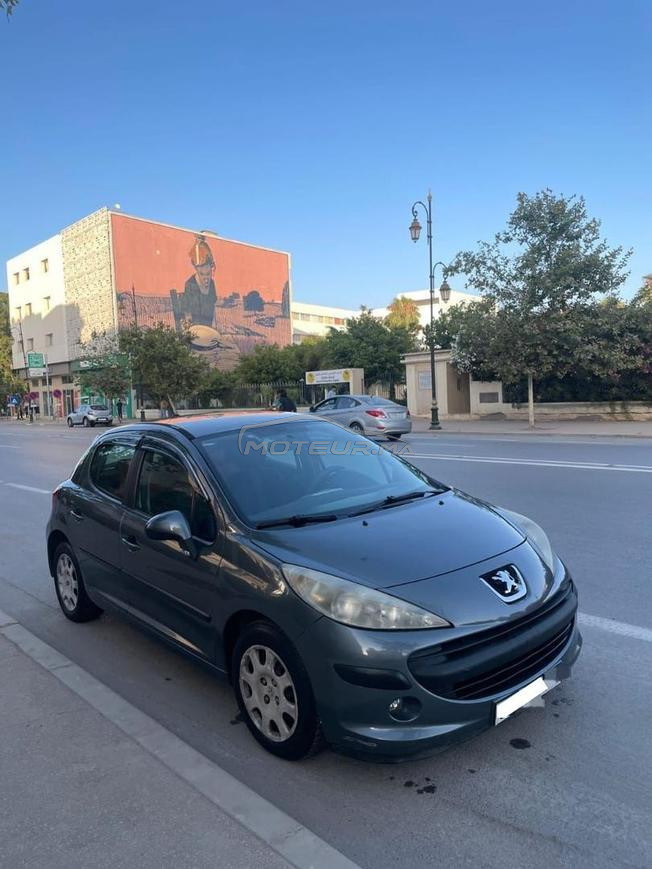Peugeot 207 Essence Manuelle 2008 à Rabat