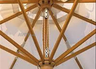 parasoles en bois