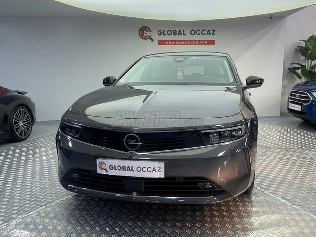 Opel Astra Diesel Manuelle 2023 à Oujda