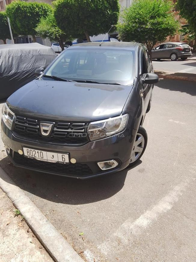 سيارة للبيع من نوع dacia logan